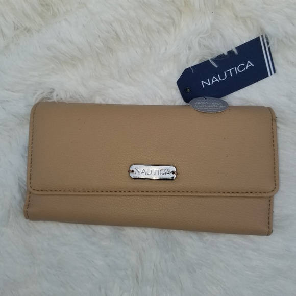 Nautica Handbags - Nautica wallet